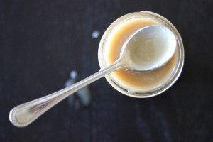 Vegan Caramel Sauce (20 of 28)