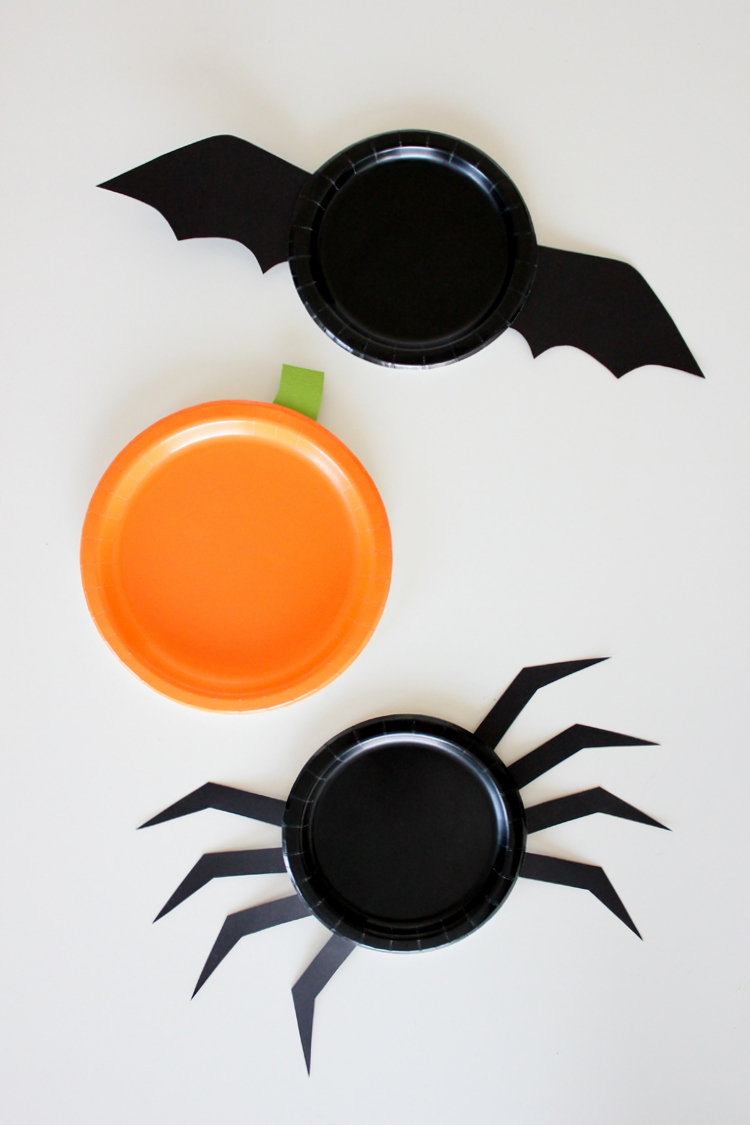 DIY Halloween Paper Plates