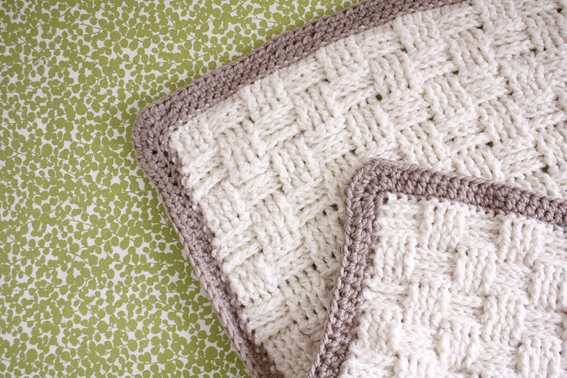 Download Nesting: Basket Weave Crochet Baby Blanket