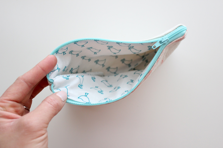 Tap Paper Pouches (30 of 41)