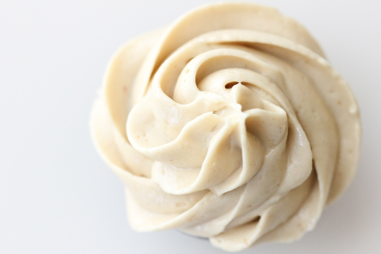 SUNBUTTER FROSTING (14 OF 32)