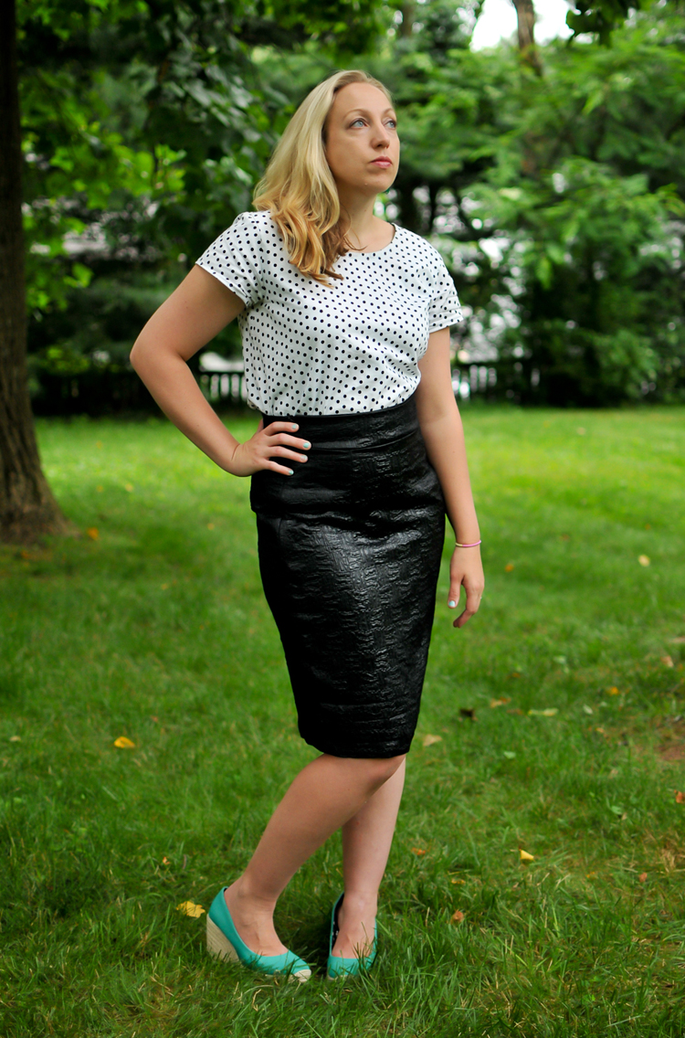 Pleated Pencil Skirt Pattern - Tester Round up (Delia Creates)