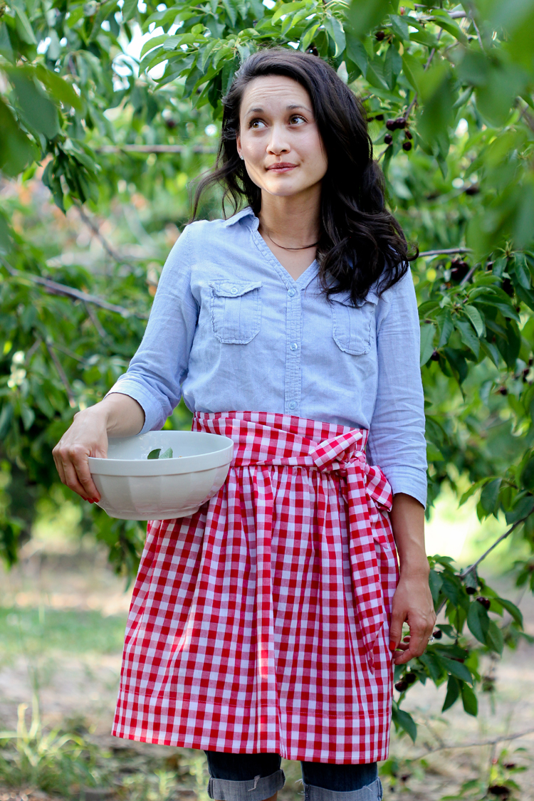 Ladies shop half aprons