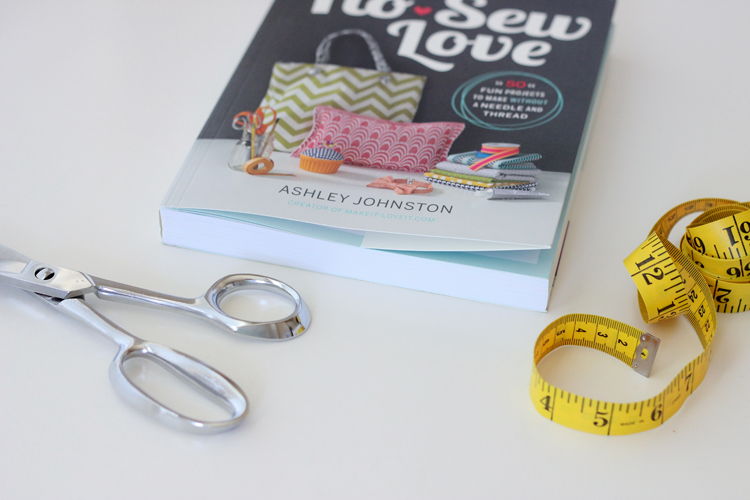 "No Sew Love" Book Review + Giveaway....Delia Creates