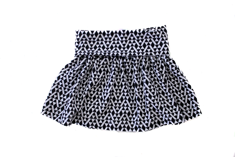 Girls Basic Flexible Waist Skirt - FREE PATTERN! - Delia Creates