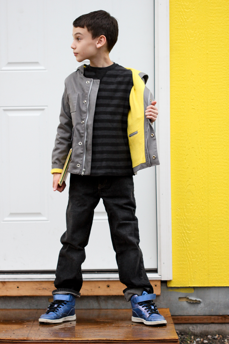 5 & 10 Designs Jacket Pattern E-book - make 10 looks from one pattern! ...This jacket is look 4, the zipped up jacket. 