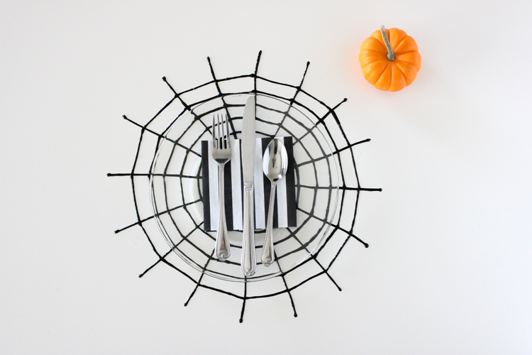 Halloween Spiderweb Place Mats - made from puff paint! // Delia Creates