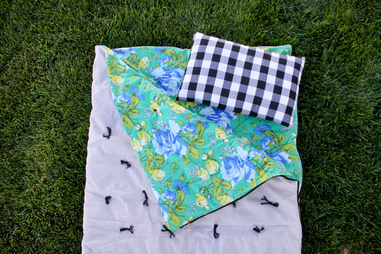 DIY Toddler Sleeping Bag TUTORIAL