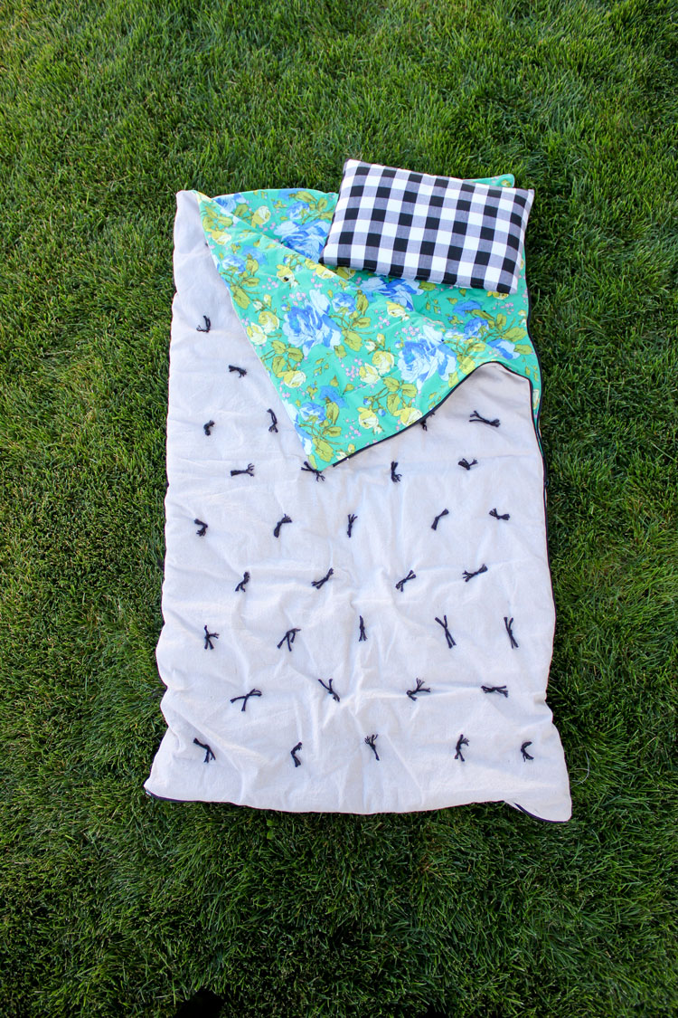 DIY Toddler Sleeping Bag TUTORIAL