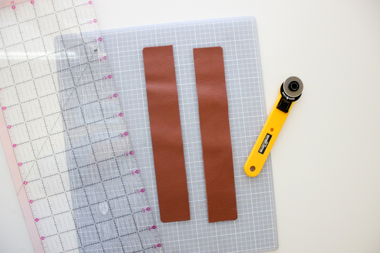 DIY Leather + Flannel Snap Scarf Tutorial // Delia Creates