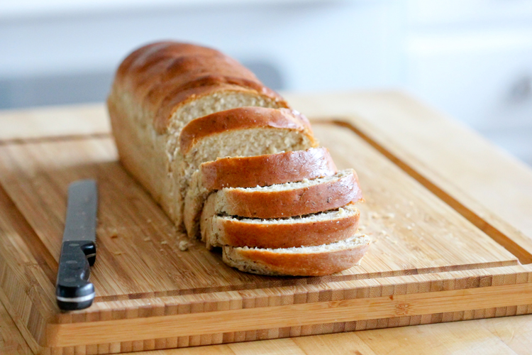 Best Bread Ever Recipe // Delia Creates