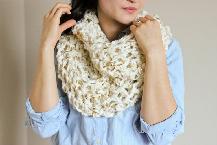 Super Bulky Crochet Projects + Tutorials