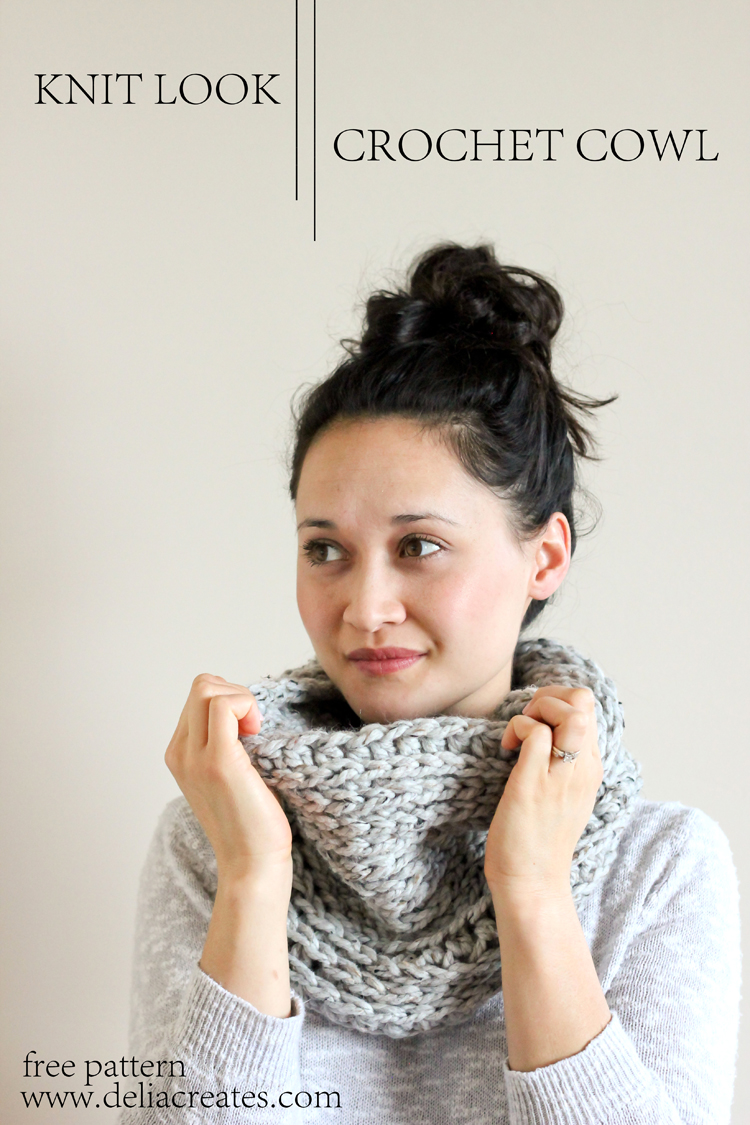 Free knit look crochet cowl pattern // Delia Creates