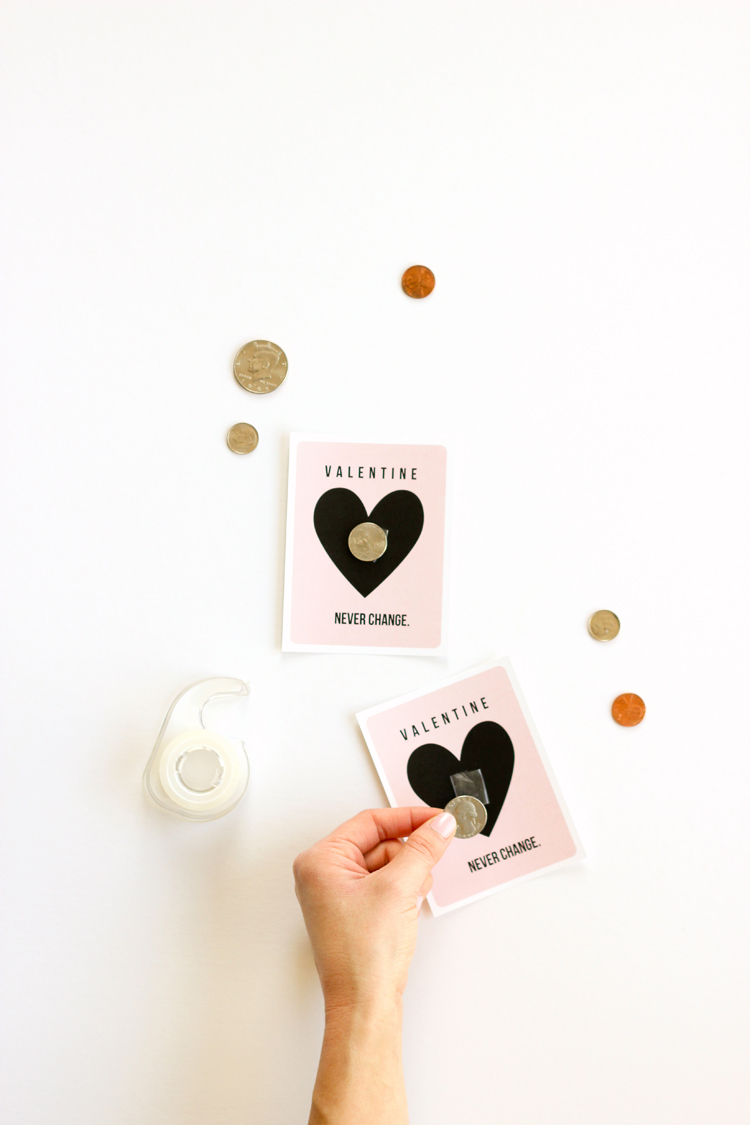 FREE PRINTABLE - Super easy non-food coin valentine - perfect for the classroom! // www.deliacreates.com