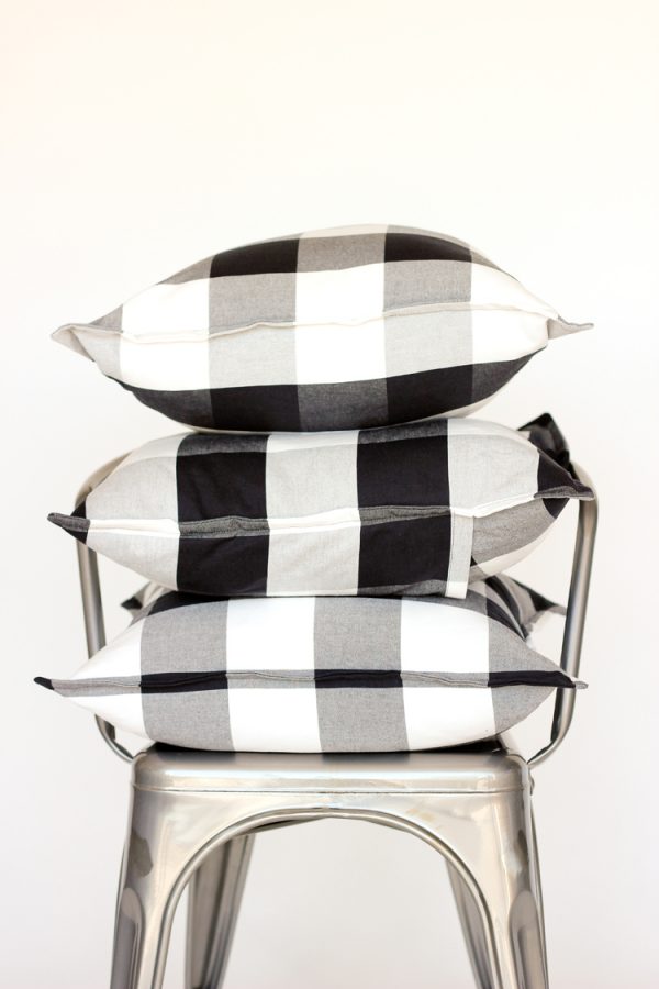 French Seam Envelope Pillowcase Tutorial