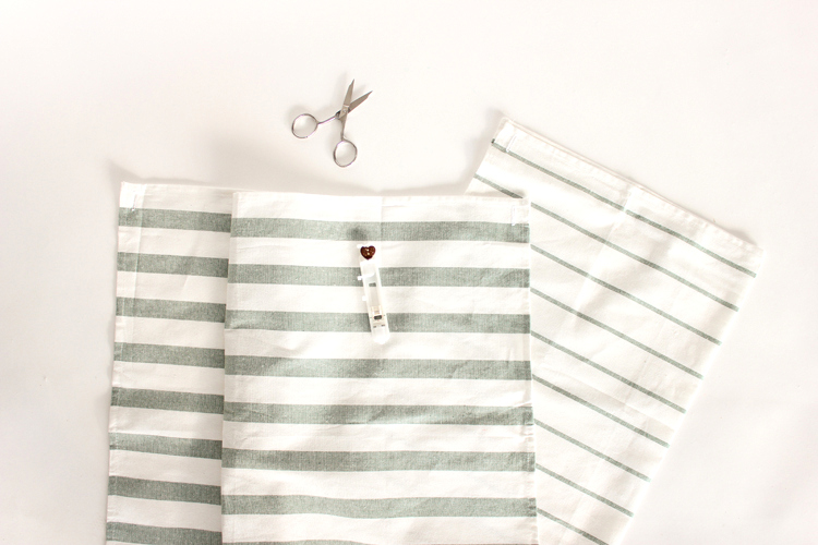 Easy Buttoned-Up Tea Towel Apron