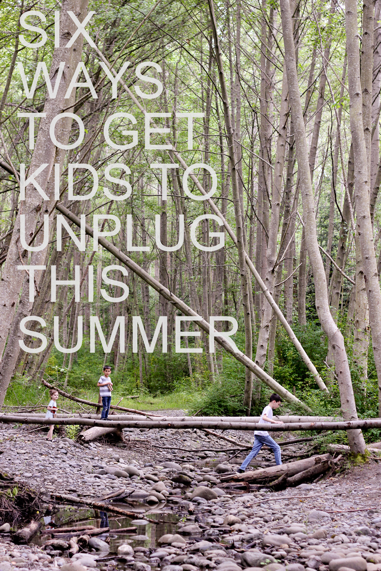 Six EASY Ways To Get Kids To Unplug This Summer // www.deliacreates.com