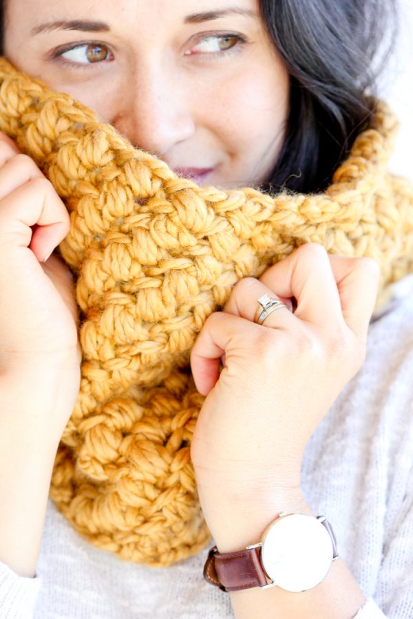 Bean Stitch Cowl – FREE PATTERN