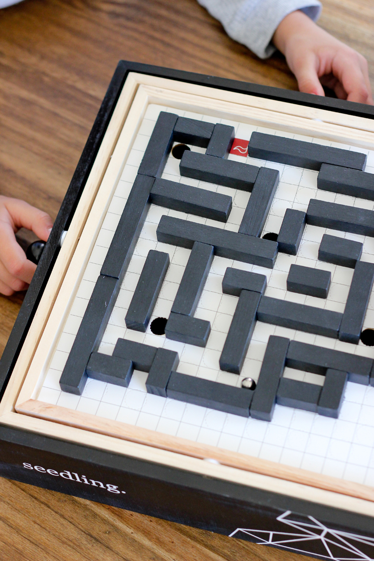 MAZE by Seedling: Make Your Own Virtual Reality Maze Game! // review on www.deliacreates.com