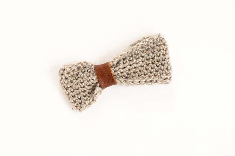Crochet + Leather Bow Tie Tutorial // www.deliacreates.com