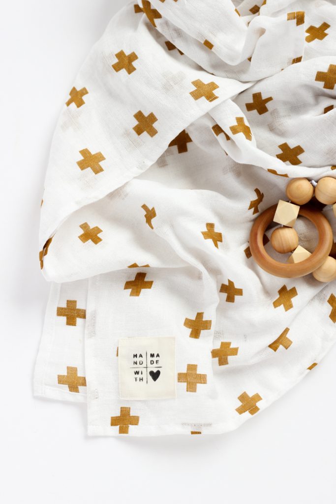 Gauze Swaddle Baby Blanket + DIY Tag TUTORIAL