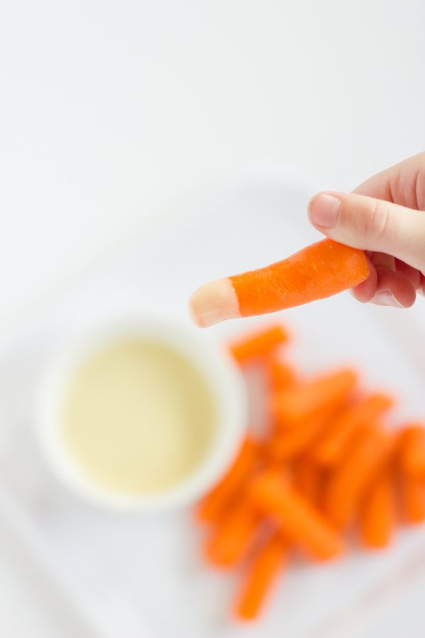 Creamy Vegan Garlic Dressing