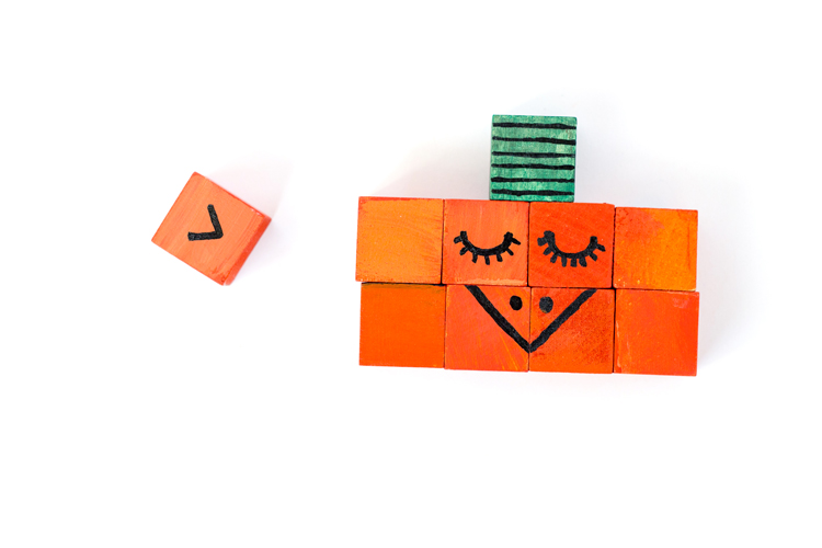 Jack-o-lantern Puzzle Blocks // www.deliacreates.com