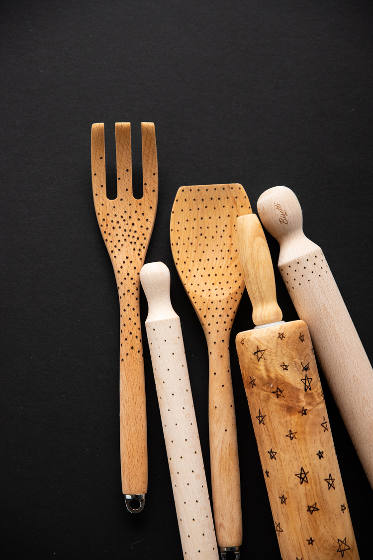 wood burning on spoons