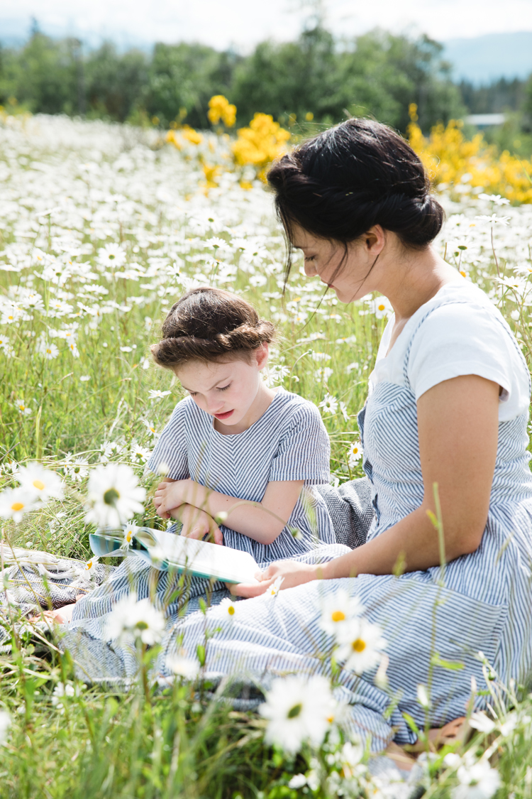 Mommy and Me Dresses in Daisy Fields // www.deliacreates.com // Jessica Dress + Geranium Dress sewing pattern reviews