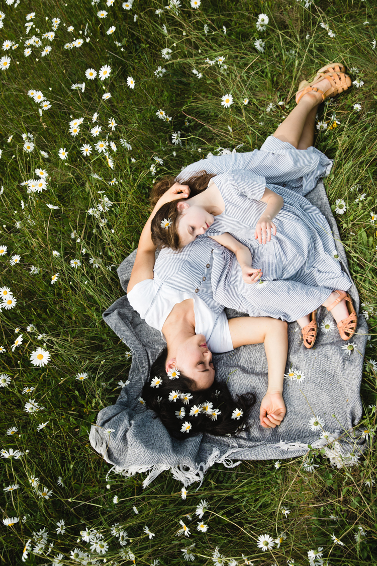 Mommy and Me Dresses in Daisy Fields // www.deliacreates.com // Jessica Dress + Geranium Dress sewing pattern reviews