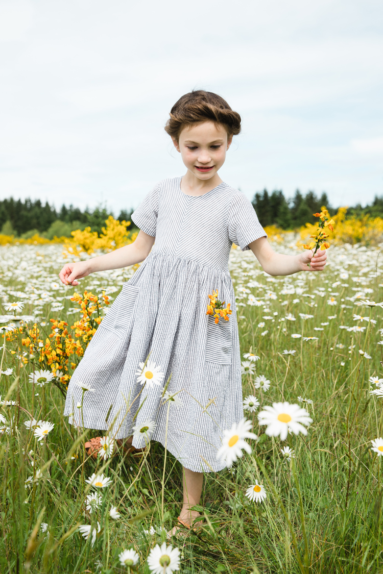 Mommy and Me Dresses in Daisy Fields // www.deliacreates.com // Jessica Dress + Geranium Dress sewing pattern reviews