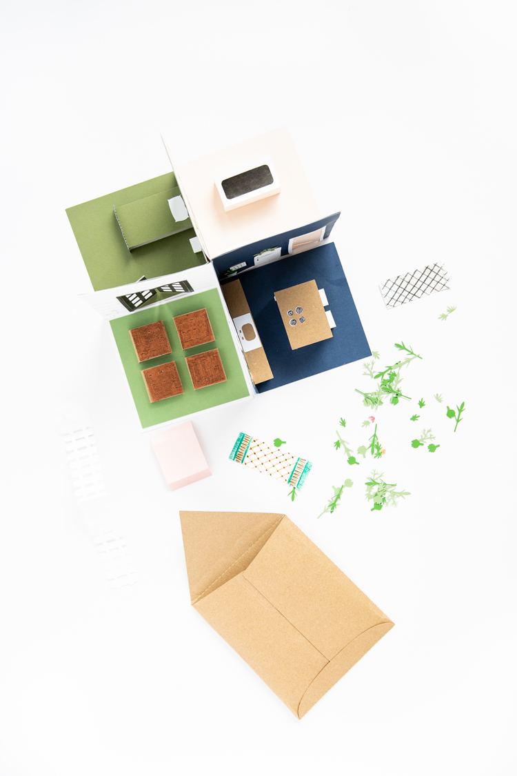 Pop Up Paper Doll House – Free Cut Files!
