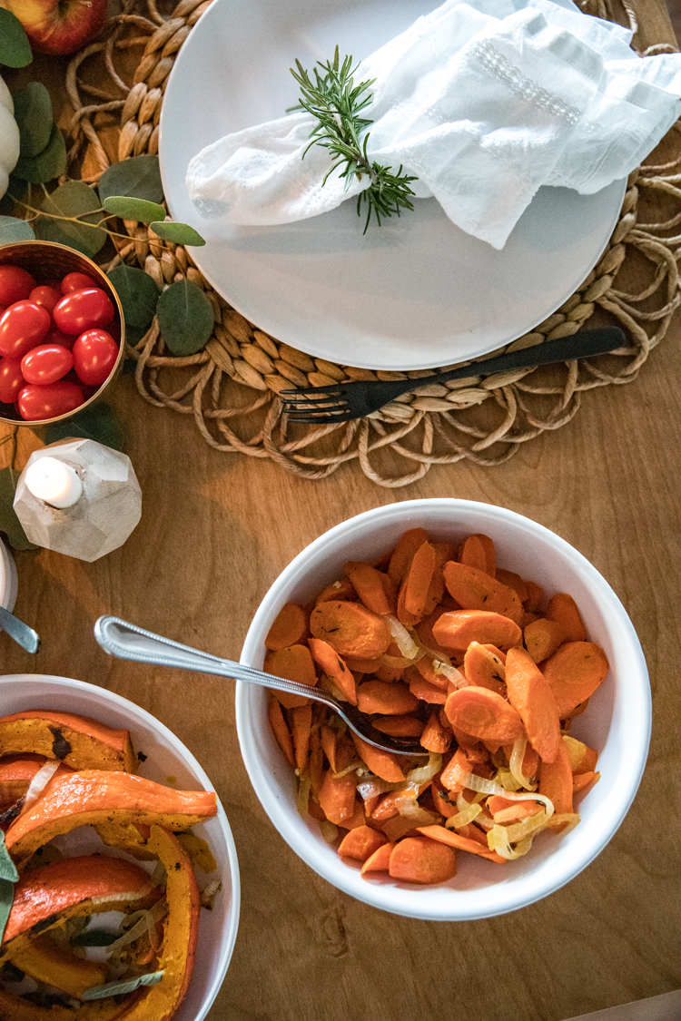 Allergy Friendly Thanksgiving Dinner // Roasted Carrots // www.deliacreates.com