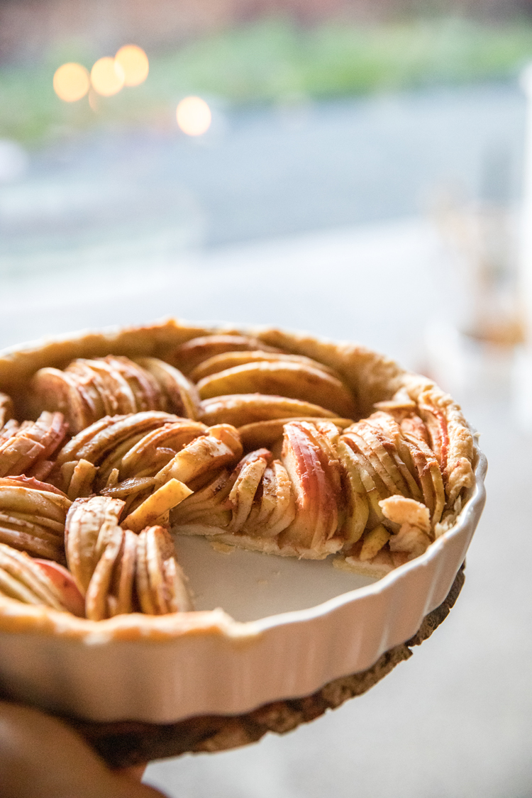 Allergy Friendly Thanksgiving Dinner // Sugar Free Apple Tart // www.deliacreates.com