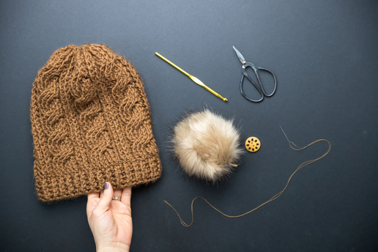 How to Add a Removable Fur Pom // www.deliacreates.com