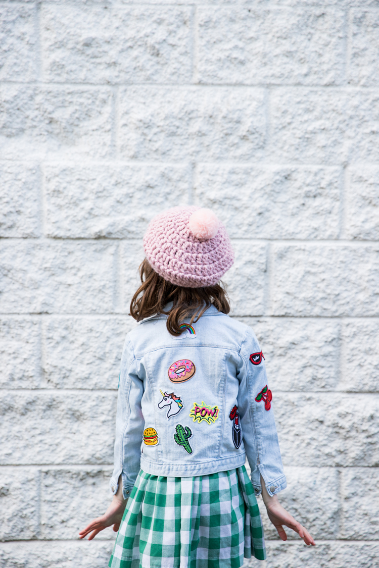 Crochet Basics: Free Beret Pattern! // video tutorial on how to crochet in the round - great for beginners! // www.deliacreates.com