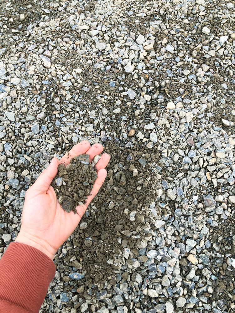DIY Cement Garden Beds // www.deliacreates.com