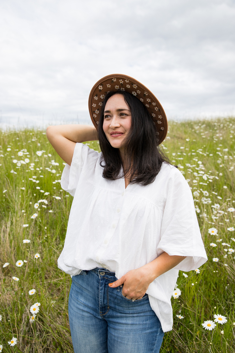 Meadowood Blouse Pattern Review // www.deliacreates.com