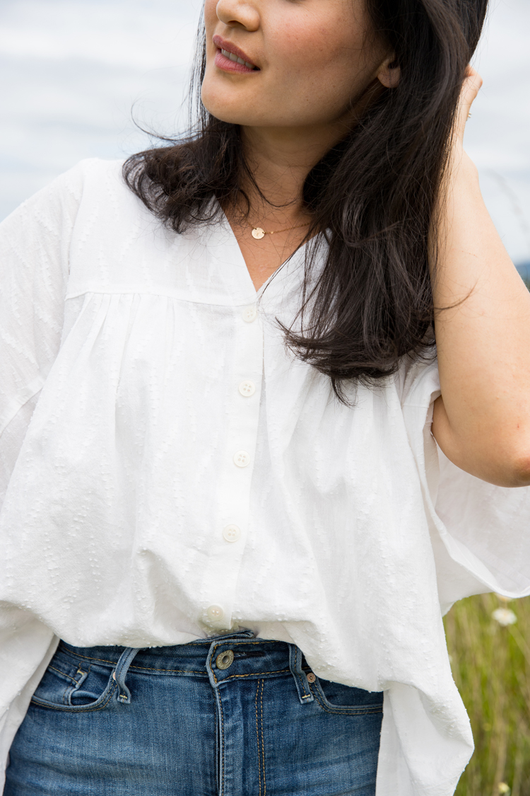 Meadowood Blouse Pattern Review // www.deliacreates.com