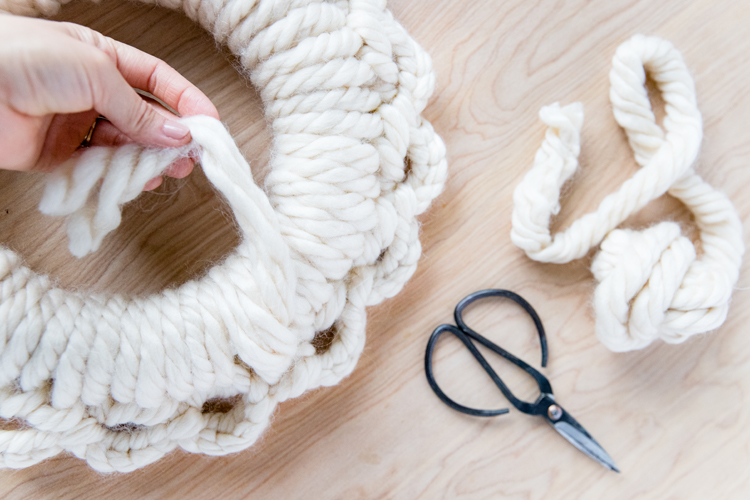Easy Crochet Wreath Tutorial // www.deliacreates.com