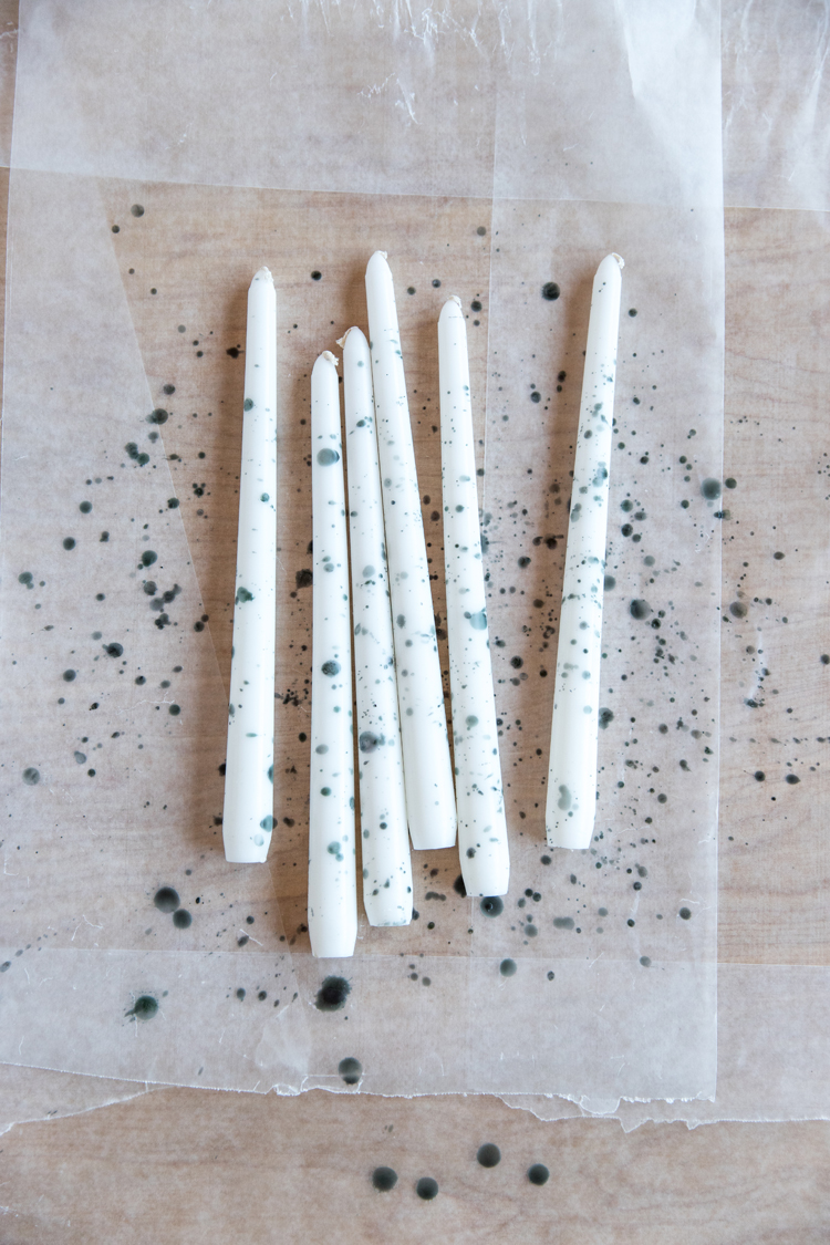 Easy Wax Splattered Candles TUTORIAL // www.deliacreates.com