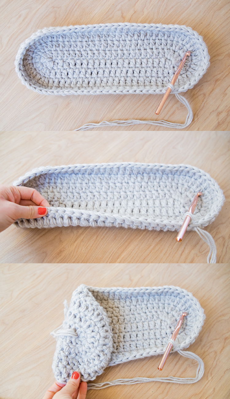 Four Strand Crochet Tote - Free pattern & tutorial // www.deliacreates.com