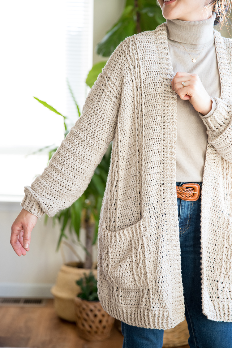 Cabled Cardigan – Free Crochet Pattern & Tutorial