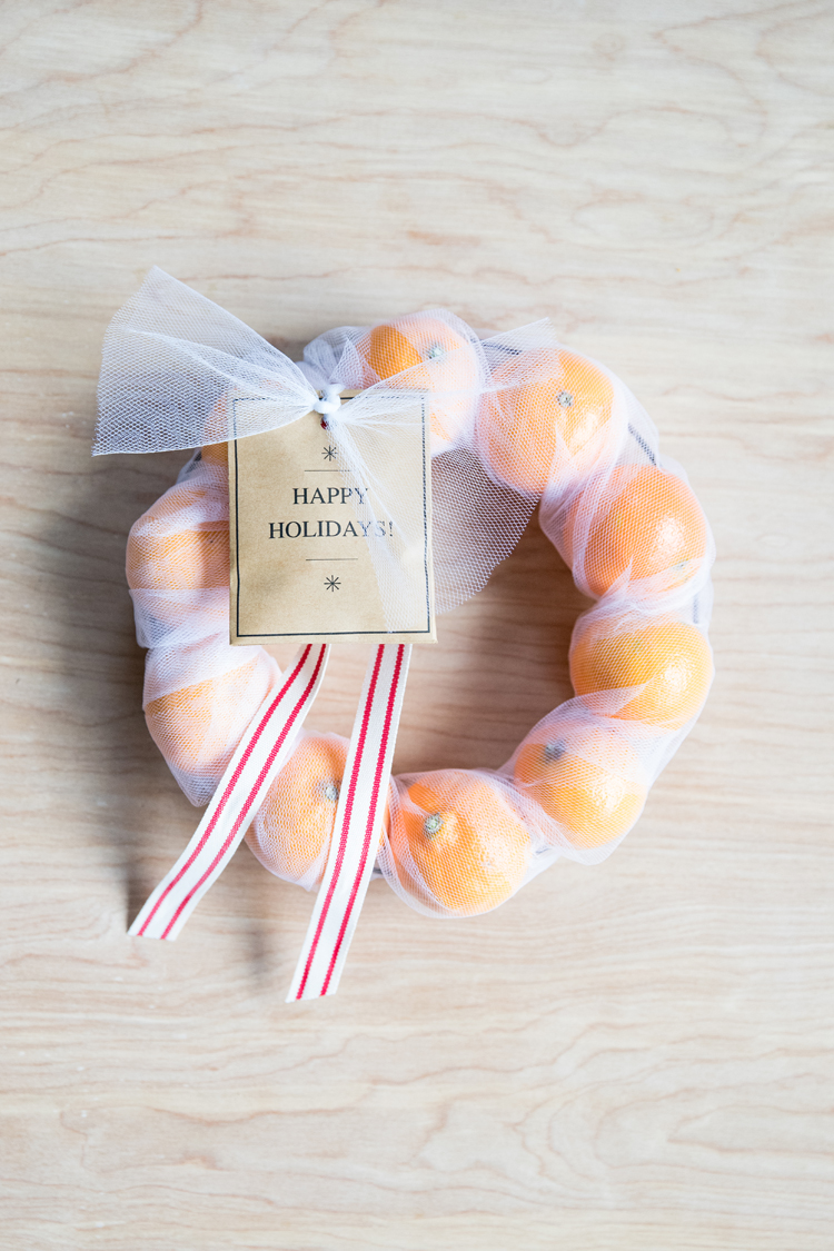 Orange Wreath Neighbor Gift // made with re-usable materials! // www.deliacreates.com