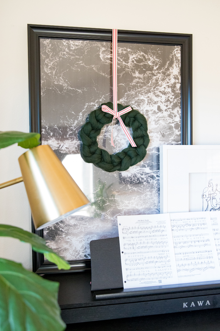 Wool Roving Wreath Tutorial // www.deliacreates.com