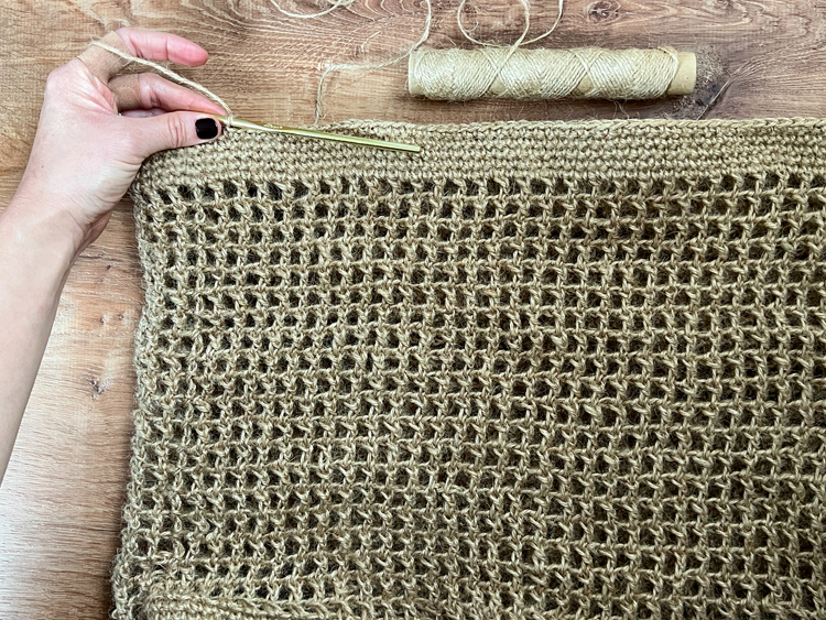 Jute Mesh Tote – Free Crochet Pattern