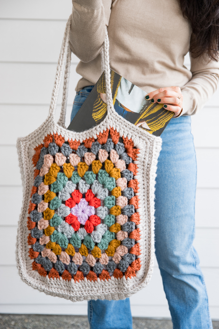 30 Easy-to-Follow Crochet Tote Bag Patterns - Stitch11