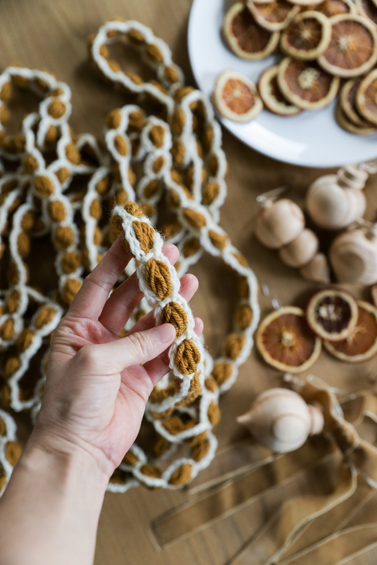Chains + Puffs Crochet Garland // free pattern and video tutorial at www.deliacreates.com