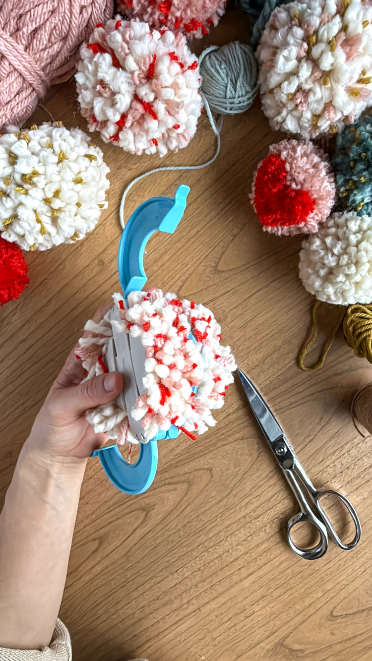 How To Make Pompoms That Don't Fall Apart // www.deliacreates.com