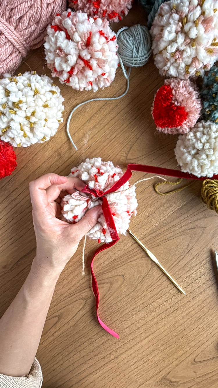 How To Make Pompoms That Don't Fall Apart // www.deliacreates.com